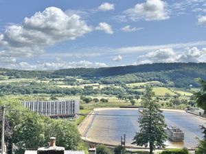 Photo 14- click for photo gallery